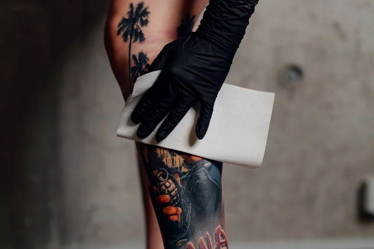 Tattoo Armour - aplikácia podložky 7